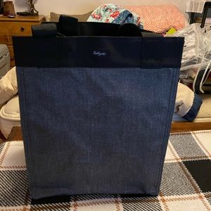 Thirty-One Essential Storage Tote